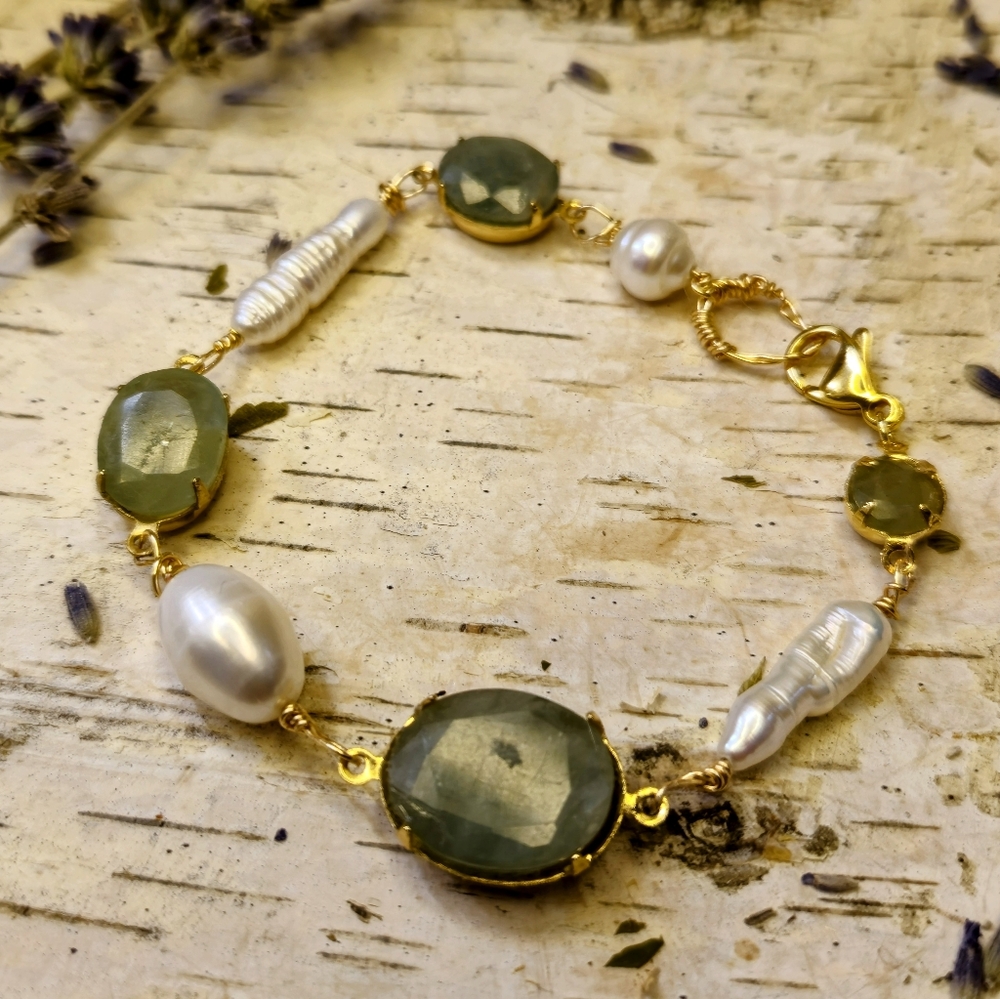 25.58 Total Carats Aquamarine And Baroque Pearls In 18K Gold Plated Bracelet
